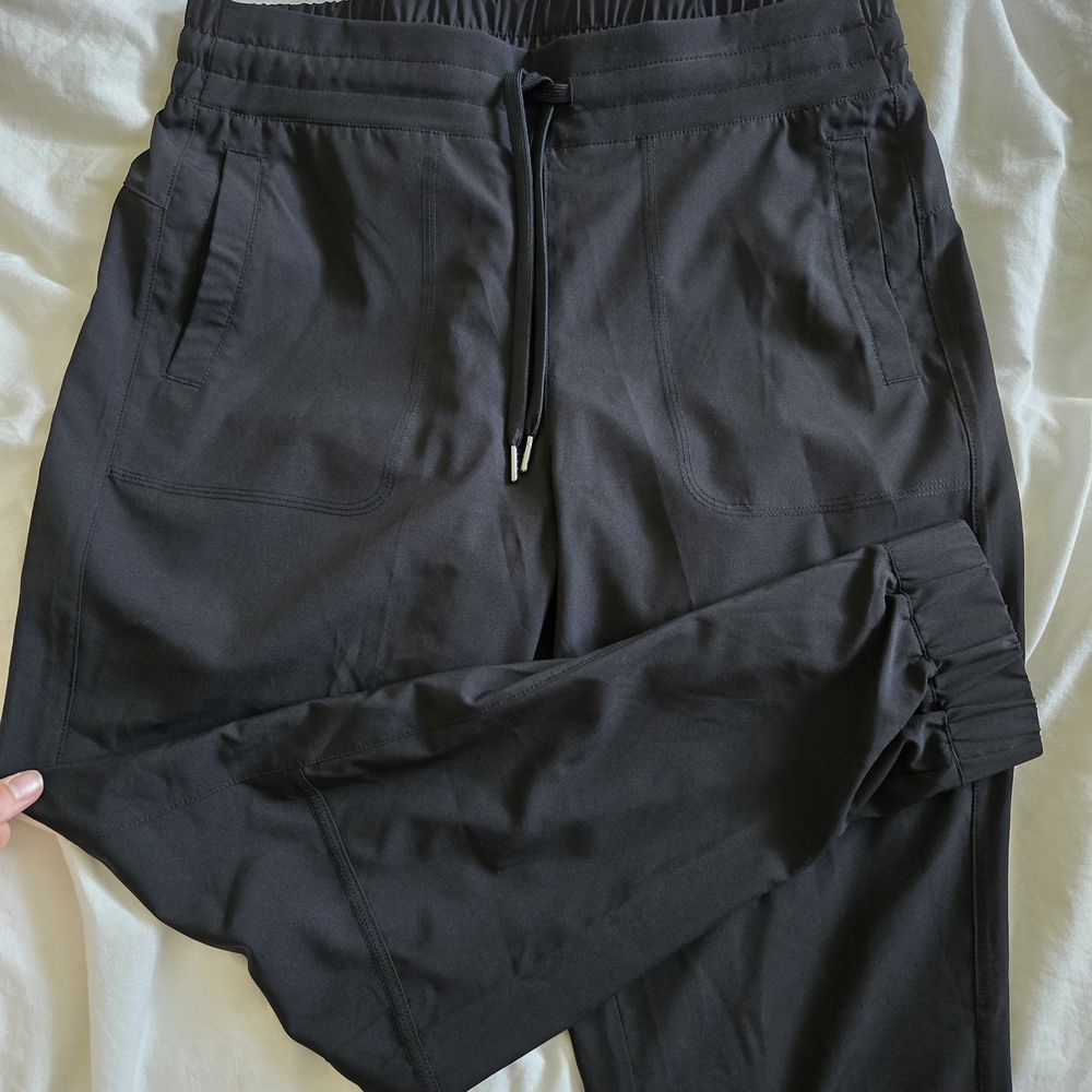Kyodan Women's Black Jogger Pants